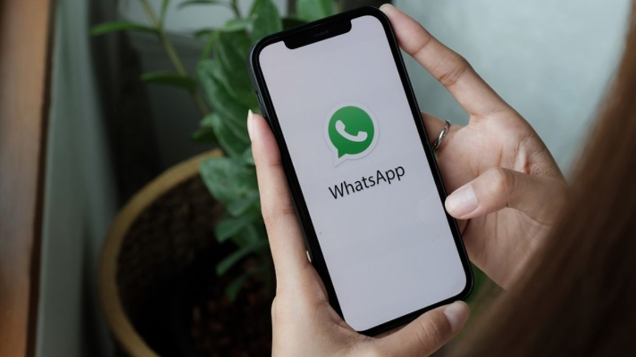 Is Your Phone On The Block List Of WhatsApp This Year? Check If It Will Stop Working