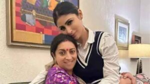 Mouni Roy Stands By Smriti Irani After Amethi Loss: ‘I Am Always with You’