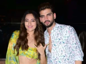 Sonakshi Sinha Unfazed by Gatecrashers at Lavish Wedding Reception