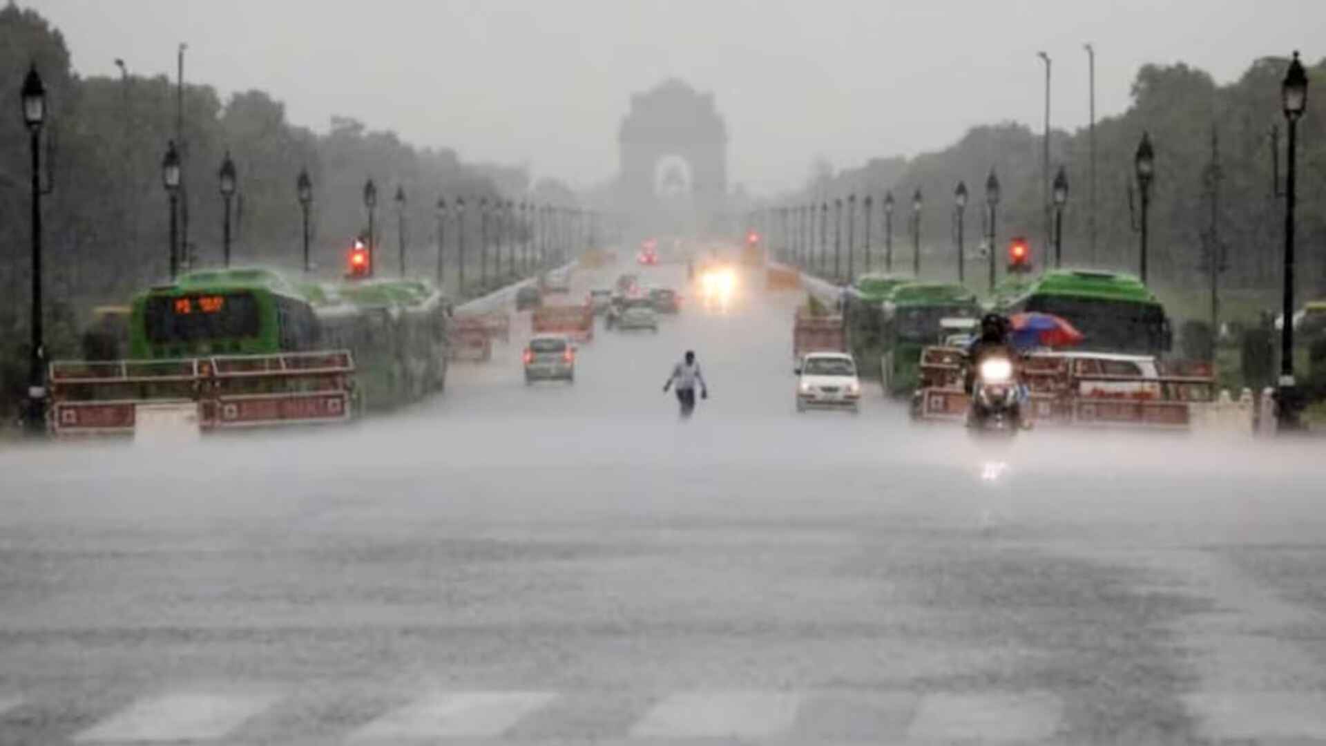 Sudden Rainfall Provides Relief From Delhi’s Sweltering Heat