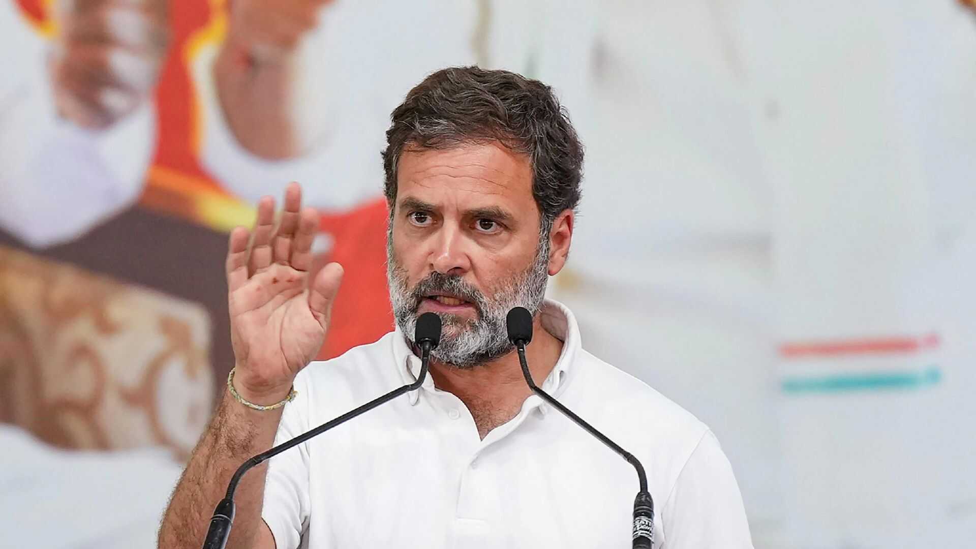 Rahul Gandhi Makes a Sarcastic Comment About PM Modi’s Chest; Questions His ‘Silence’ on NEET Paper Row