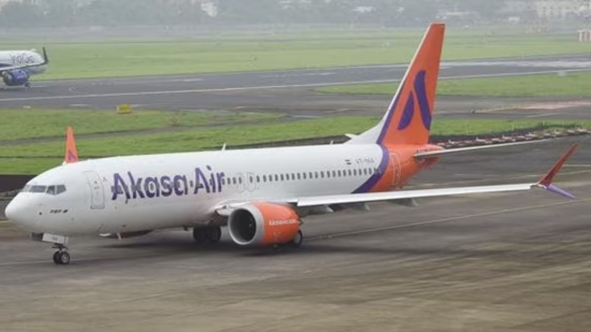 Akasa Airlines Flight From Delhi To Mumbai Carrying 186 passengers Diverted After Security Alert