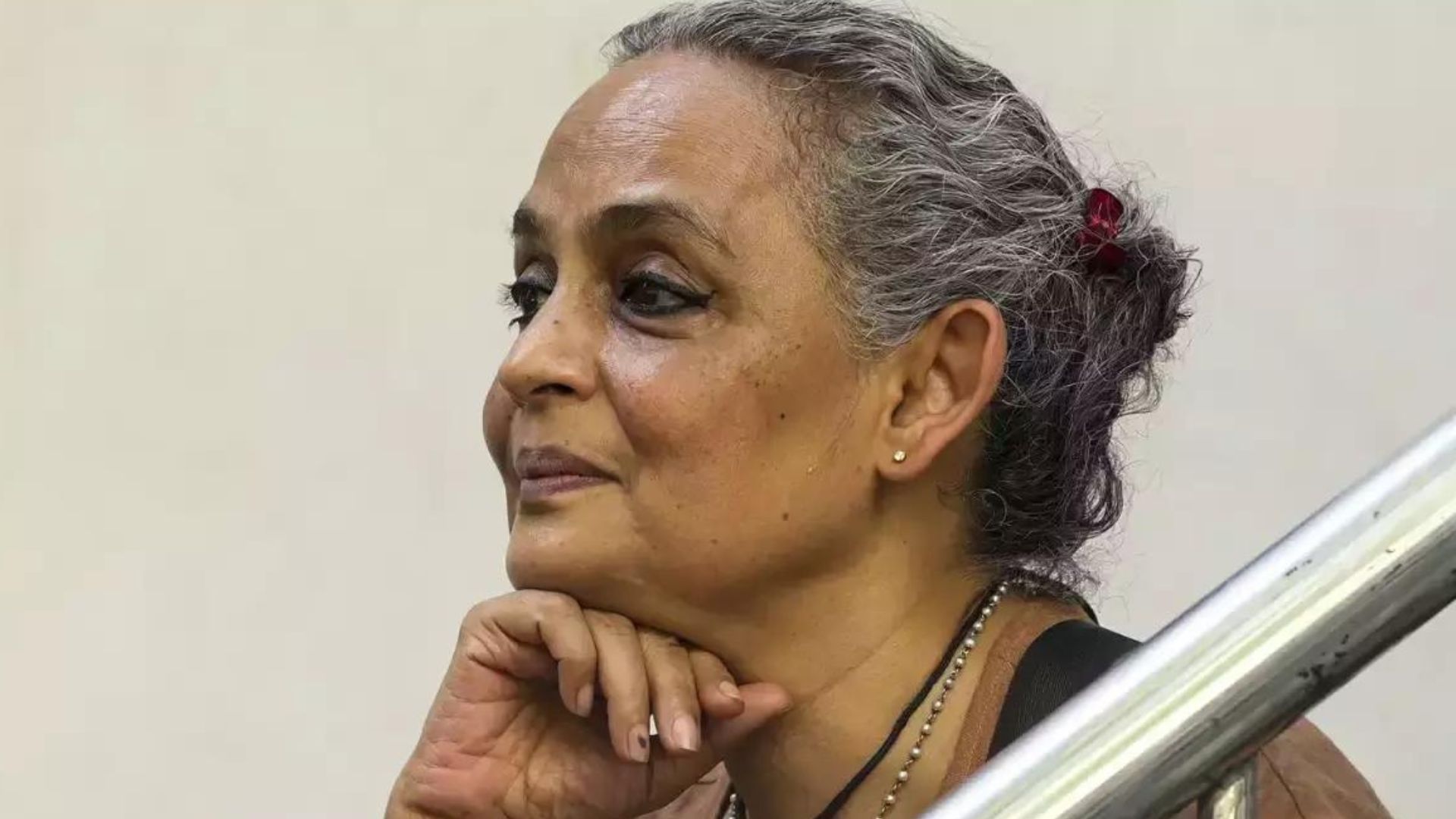 Renowned Author Arundhati Roy Faces UAPA Trial For Kashmir Separation Speech