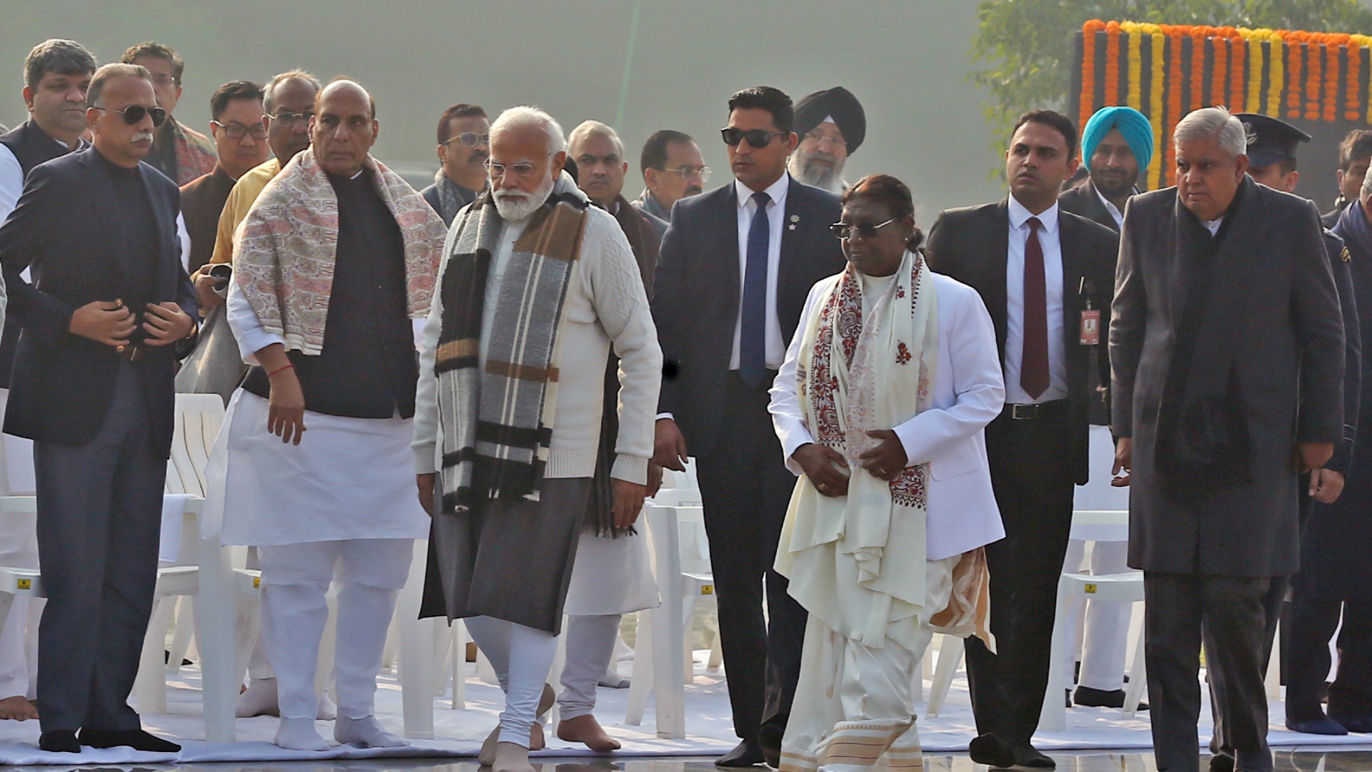 Narendra Modi Honors Atal Bihari Vajpayee Before PM Oath Ceremony