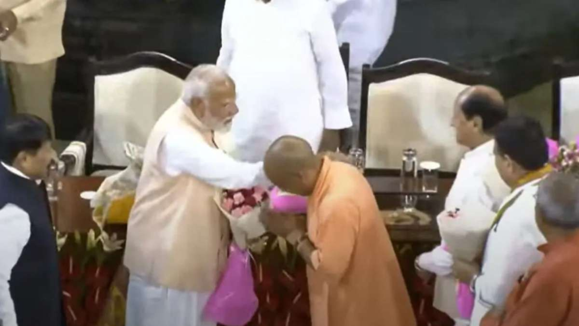 Watch: PM Modi’s Gesture to CM Yogi Echoes Vajpayee Encounter