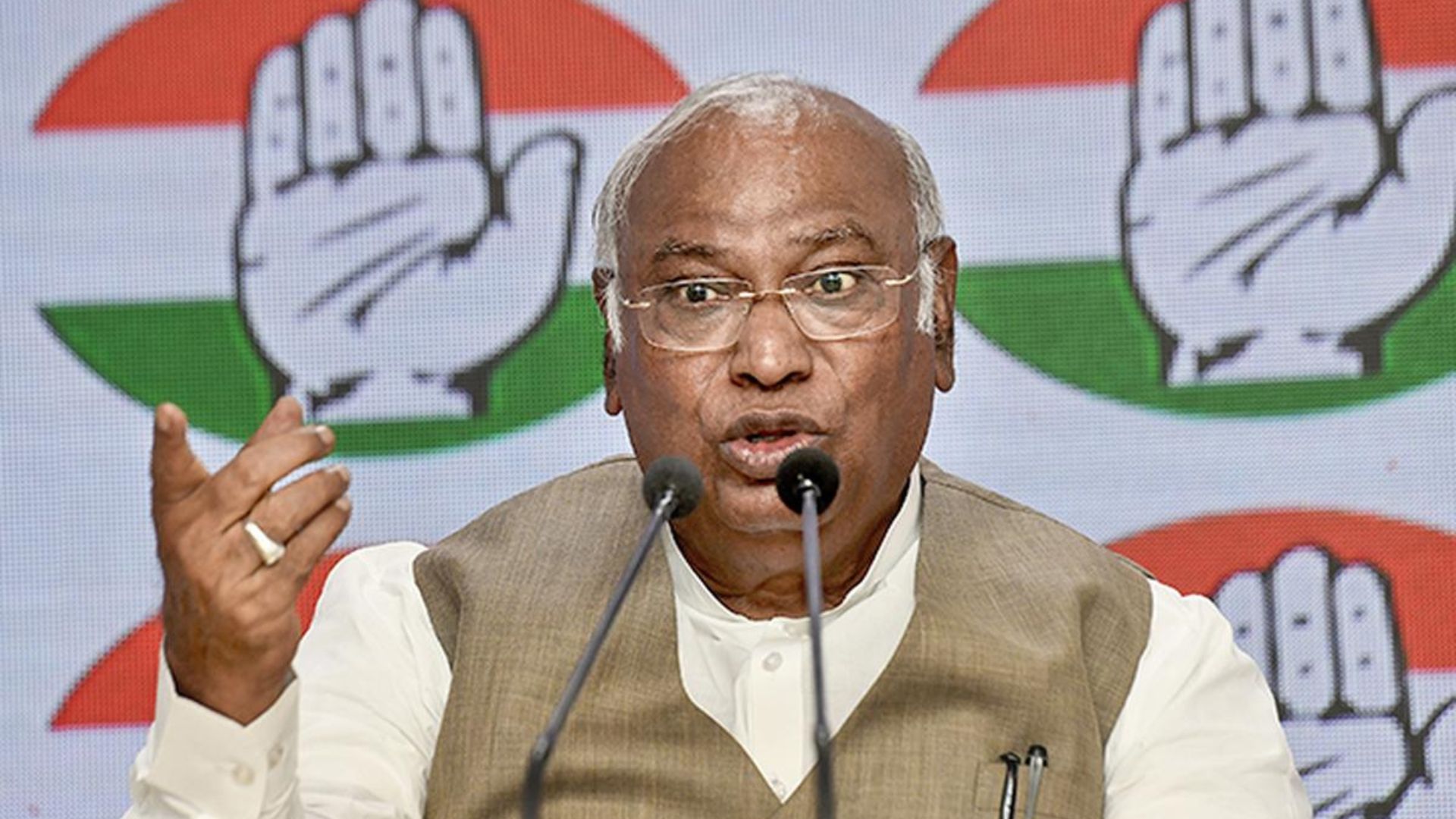 NEET UG Row: Congress Leader Kharge Slams Modi Govt, ‘Despicable Attempt To Trample Future Of Youth’