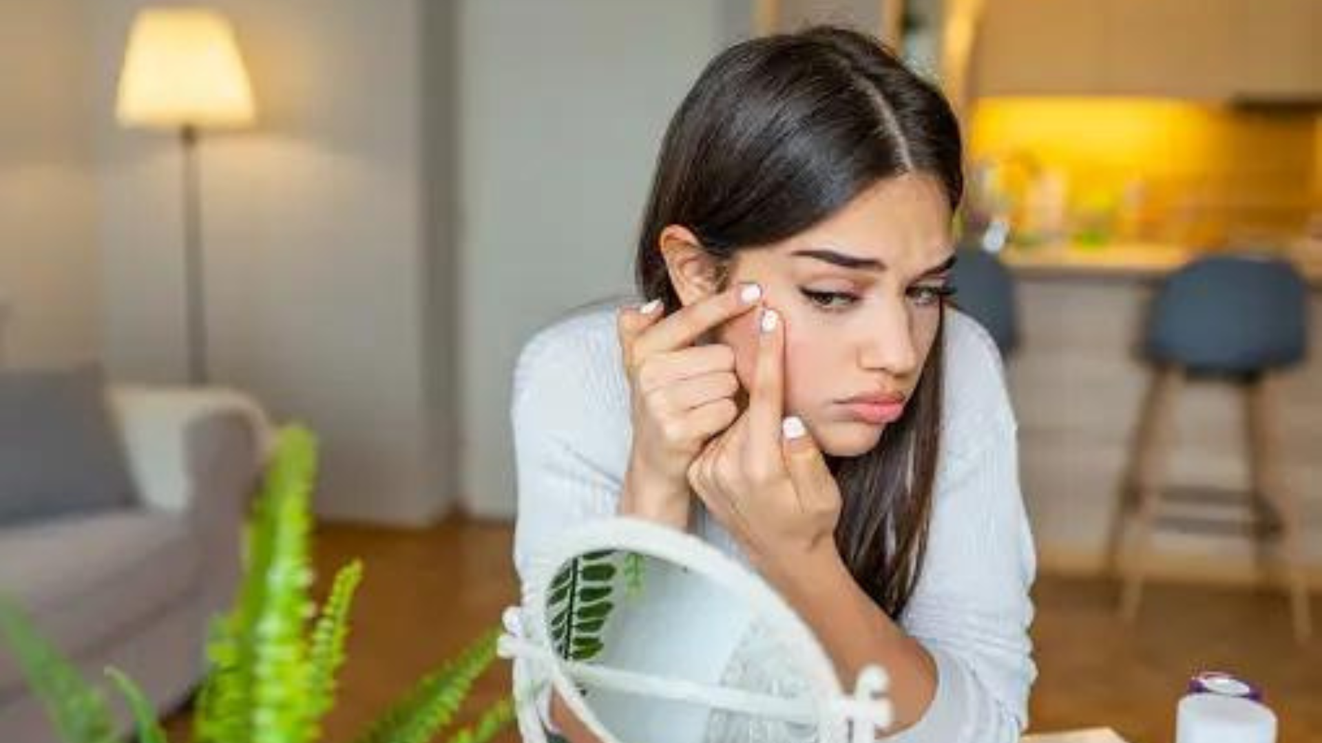 Battling Hormonal Acne? Here Are Some Effective Tips And Treatments