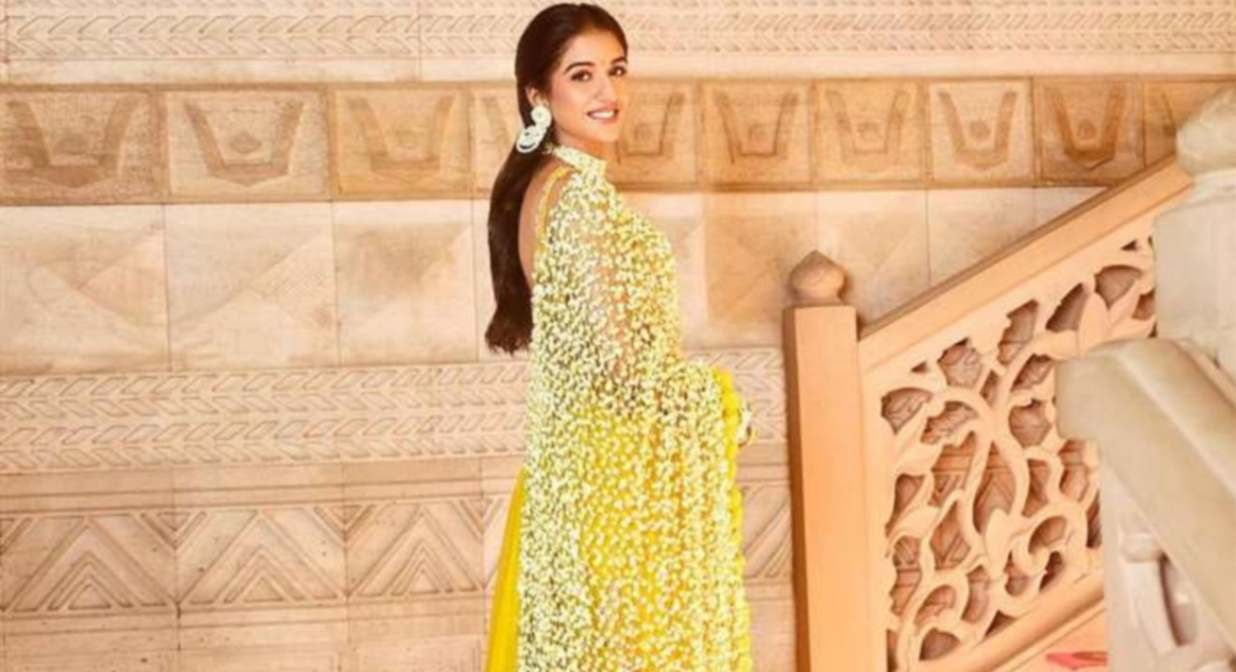 Radhika Merchant’s Floral Dupatta Sparks Viral Fashion Discussion Online