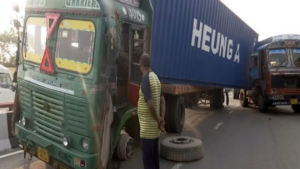 Delhi Traffic Police Issues Advisory After Two Trailers Collide On Munirka Flyover