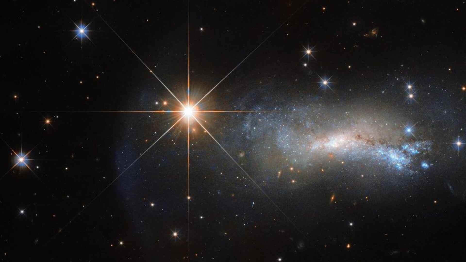 NASA’s Latest Hubble Image: Star Outshines Entire Galaxy, See Pic
