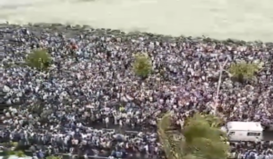 Team India Victory Parade: Fans Give Way To Passing Ambulence| Video