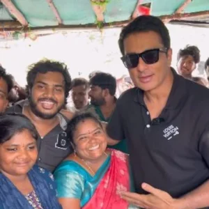 Actor Sonu Sood Pays a Visit to Hyderabad’s Renowned Kumari Aunty Food Stall