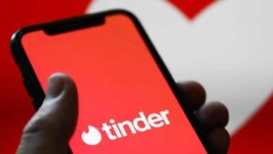 Delhi-based IAS Aspirant Loses Rs 1.2 Lakh In Tinder Date Scam