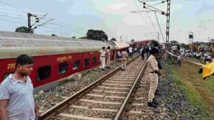 Jharkhand Rail Accident: Passengers, 2 Dead And 20 Injured