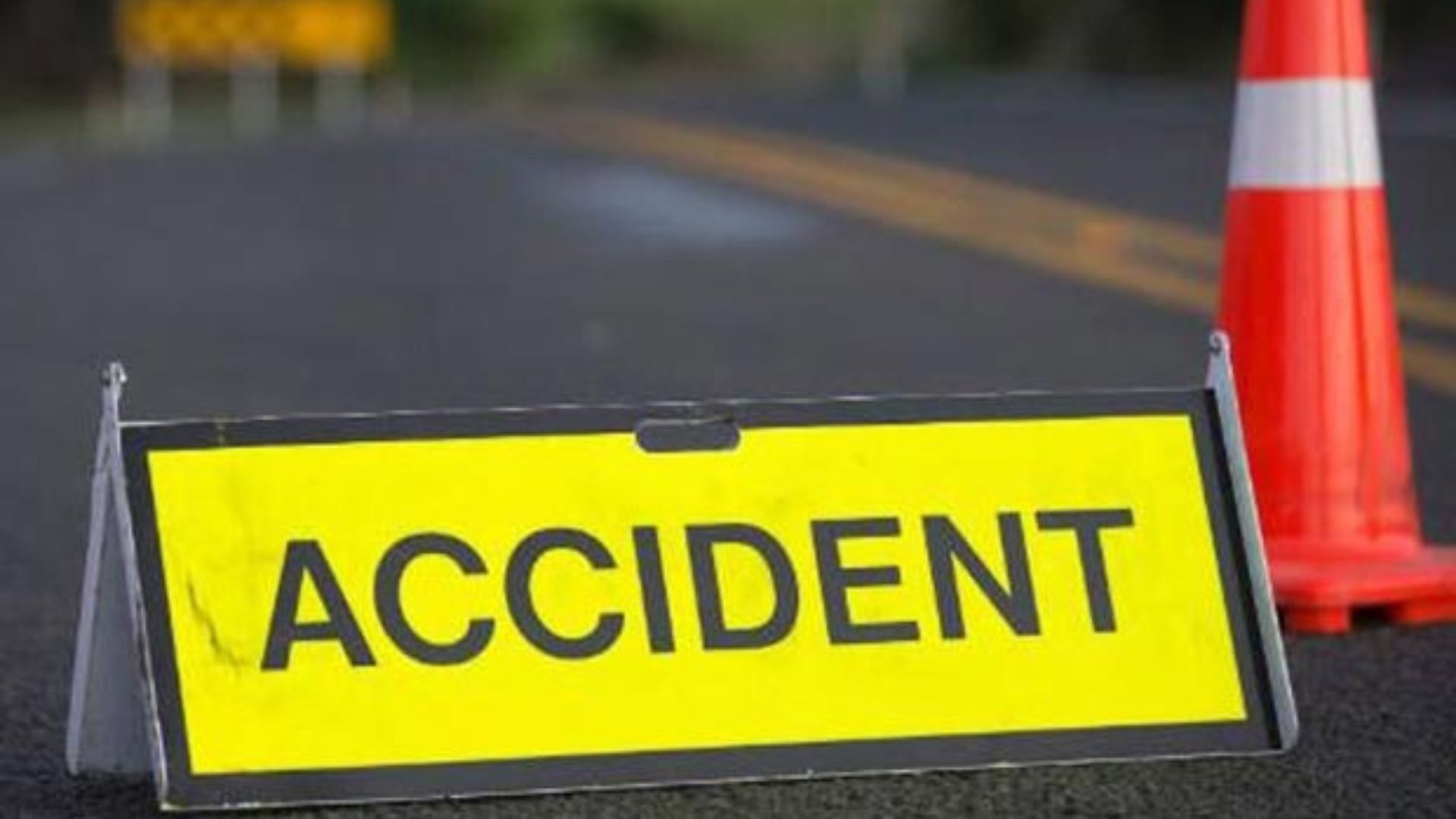 Tragedy Strikes Mangalagiri: Child Killed, Four Injured In Road Accident