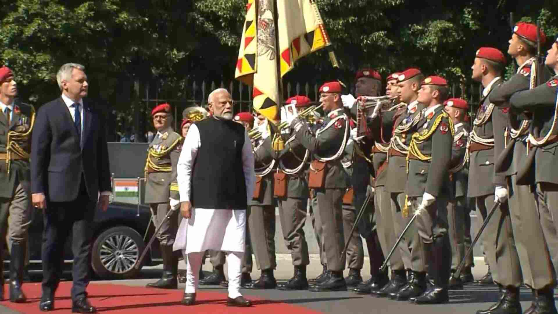 PM Narendra Modi Receives Guard Of Honour In Austria