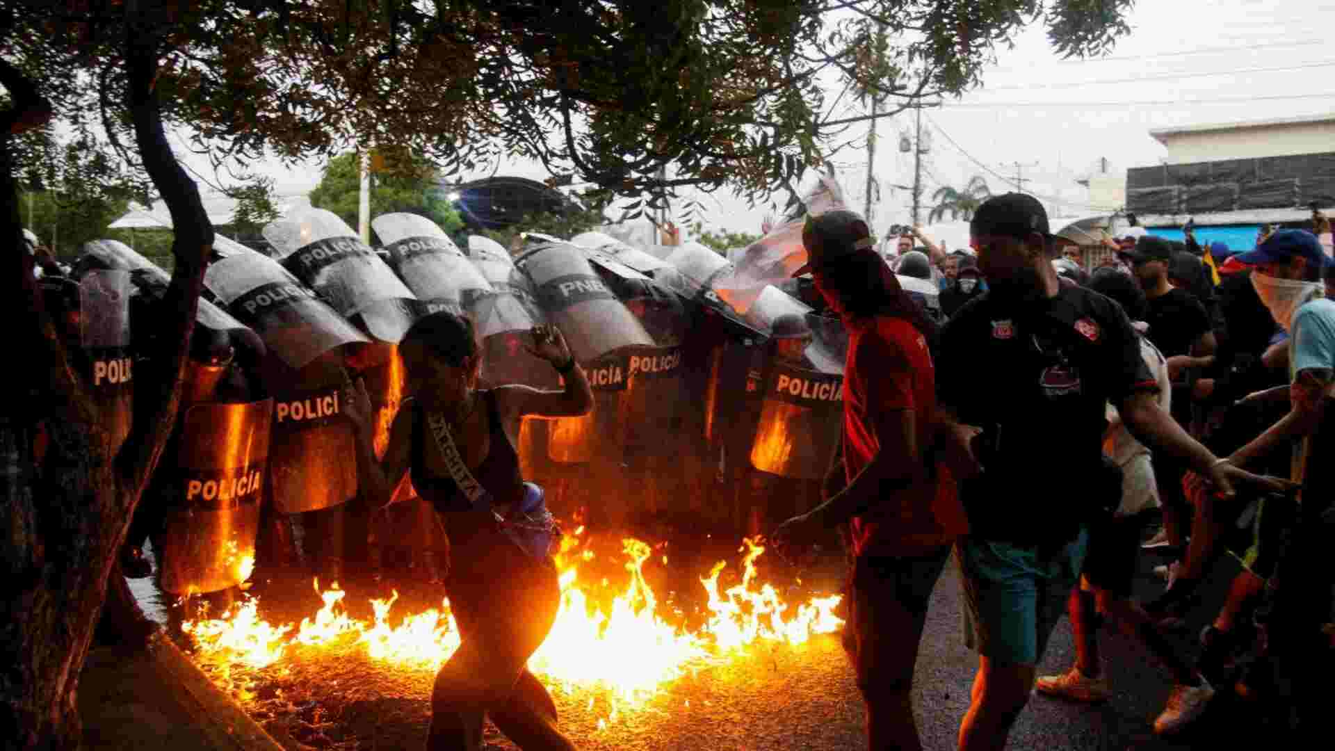 Venezuelan Security Forces Clash With Protesters Over Disputed Election Result