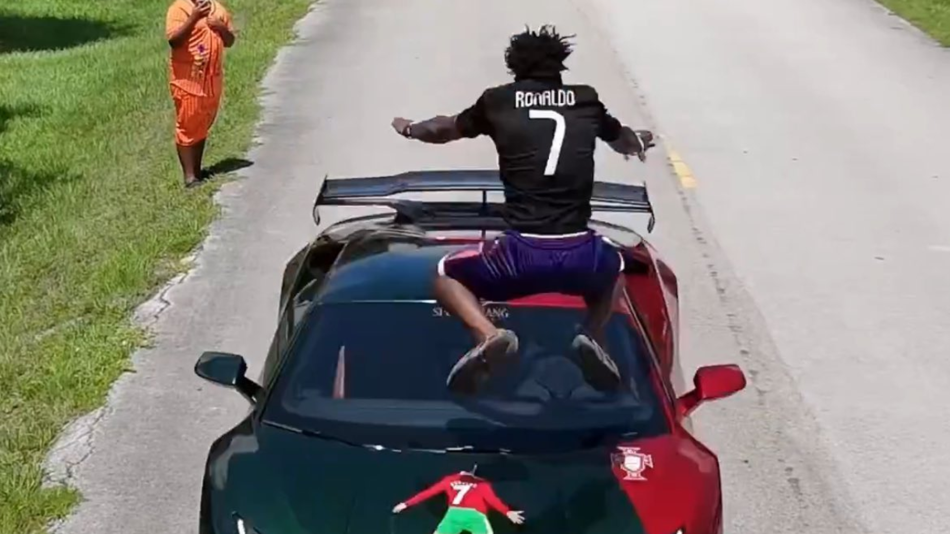 Watch: YouTuber IShowSpeed Stuns Fans, Jumps Over Speeding Lamborghini
