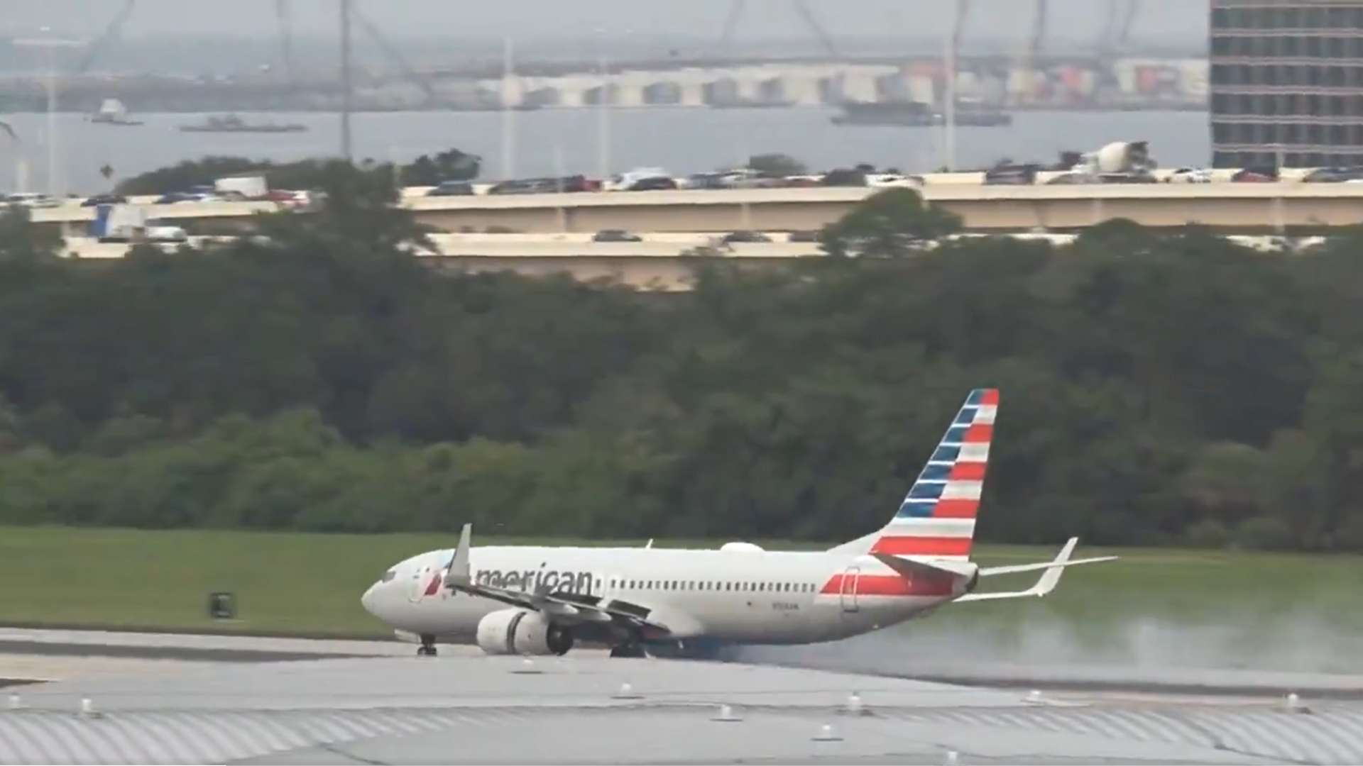 Watch | American Airlines Flight’s Dramatic Tire Blowout