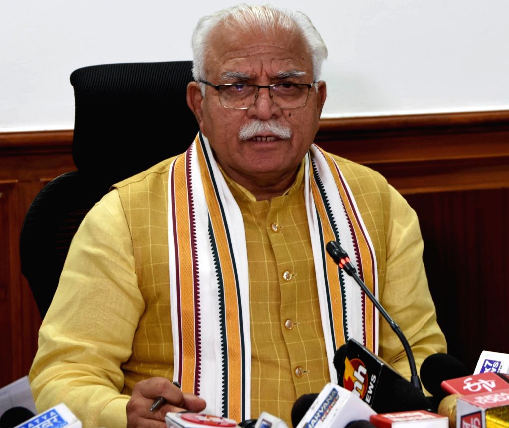 Manohar Lal gives Peptalk to party workers of BJP in Bengal