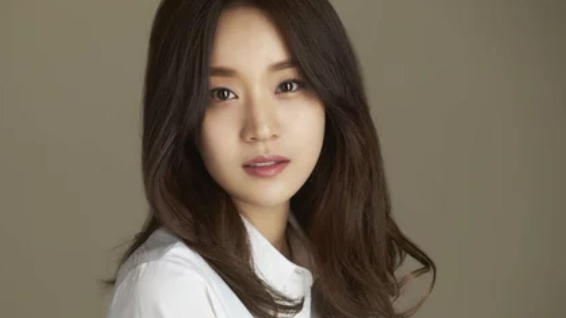 Actress Jung Yoo Min Set to wed in August 2024