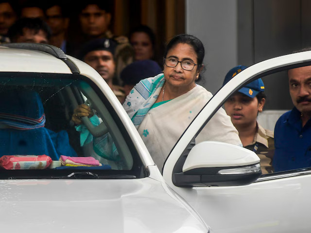 WATCH: West Bengal Chief Minister Mamata Banerjee Attends Anant Ambani-Radhika Merchant’s Wedding