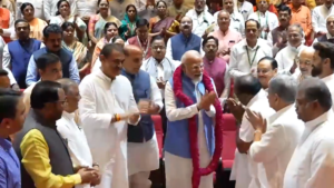 Watch | PM Modi Receives Warm Welcome From NDA Leaders In Delhi