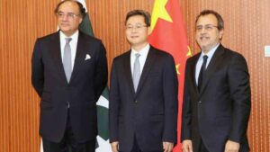 Pakistani Ministers Seek Debt Rescheduling In Beijing Amid Financial Crisis