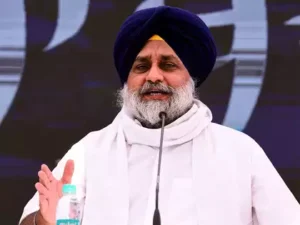 Sukhbir S Badal asks CM to stop wreaking Punjab’s economy