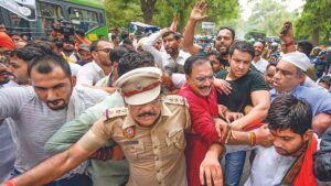 BJP stages protest outside Congress headquarters