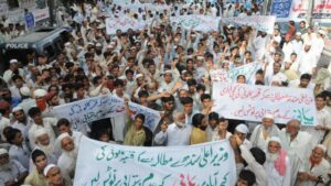 Pakistan: Karachi Residents Protest Against Water Supply Disruptions