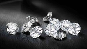 This Surat Diamond Firm Announces 10-Day ‘Vacation’ For 50,000 Worker, But Why?