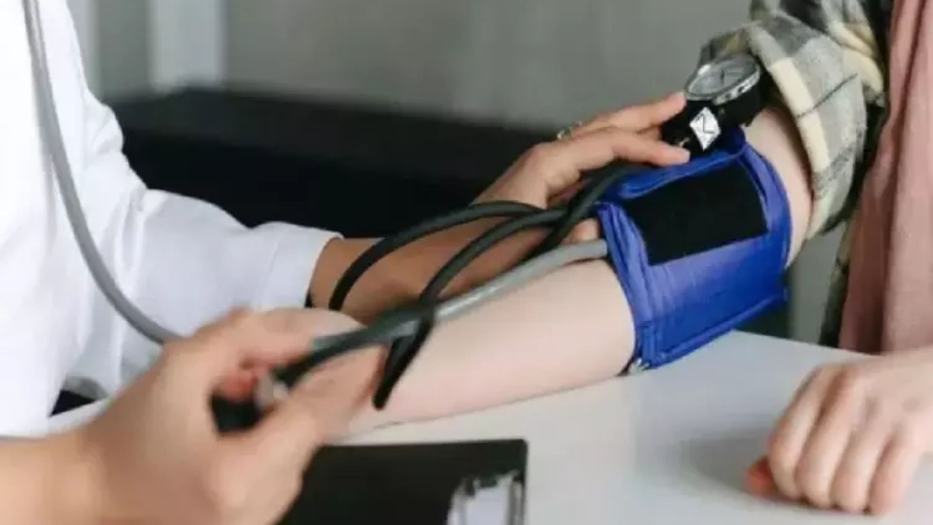 Study finds high blood pressure significantly increases stroke risk