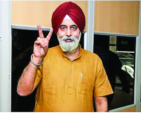 Former Mayor accuses AAP of stalling Delhi’s development with electoral tactics