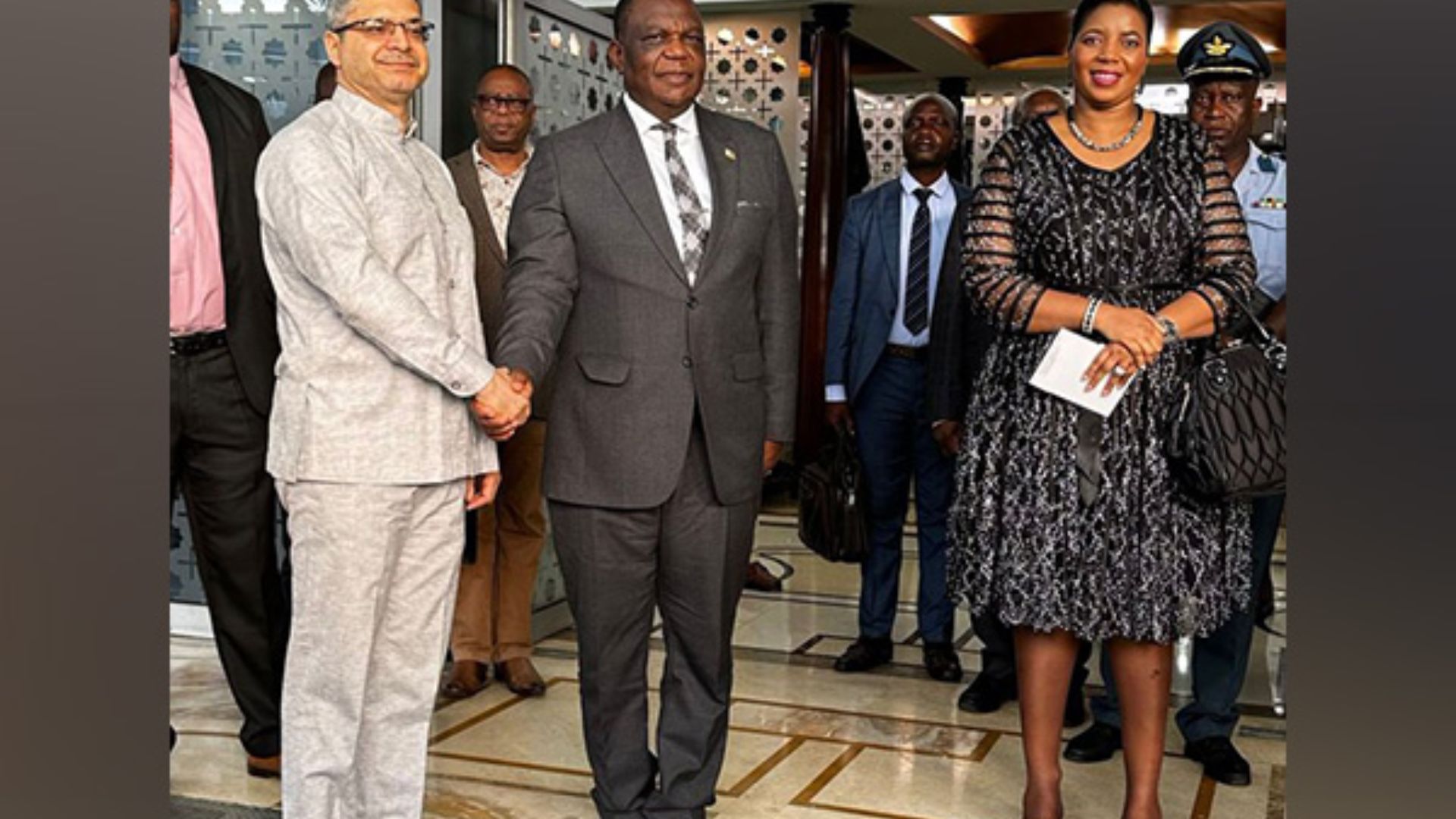 Chiwenga Arrives in New Delhi for 19th CII India-Africa Business