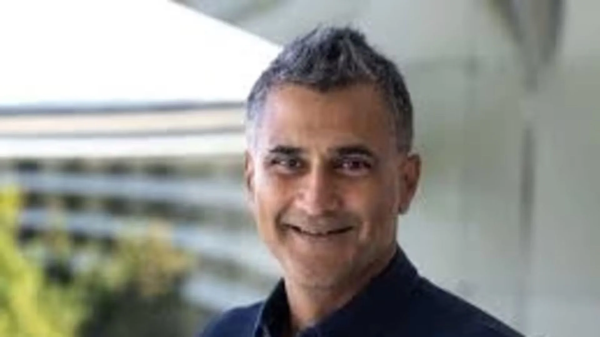 Apple’s New CFO: Kevan Parekh, Indian-Origin Leader, To Drive Financial Future