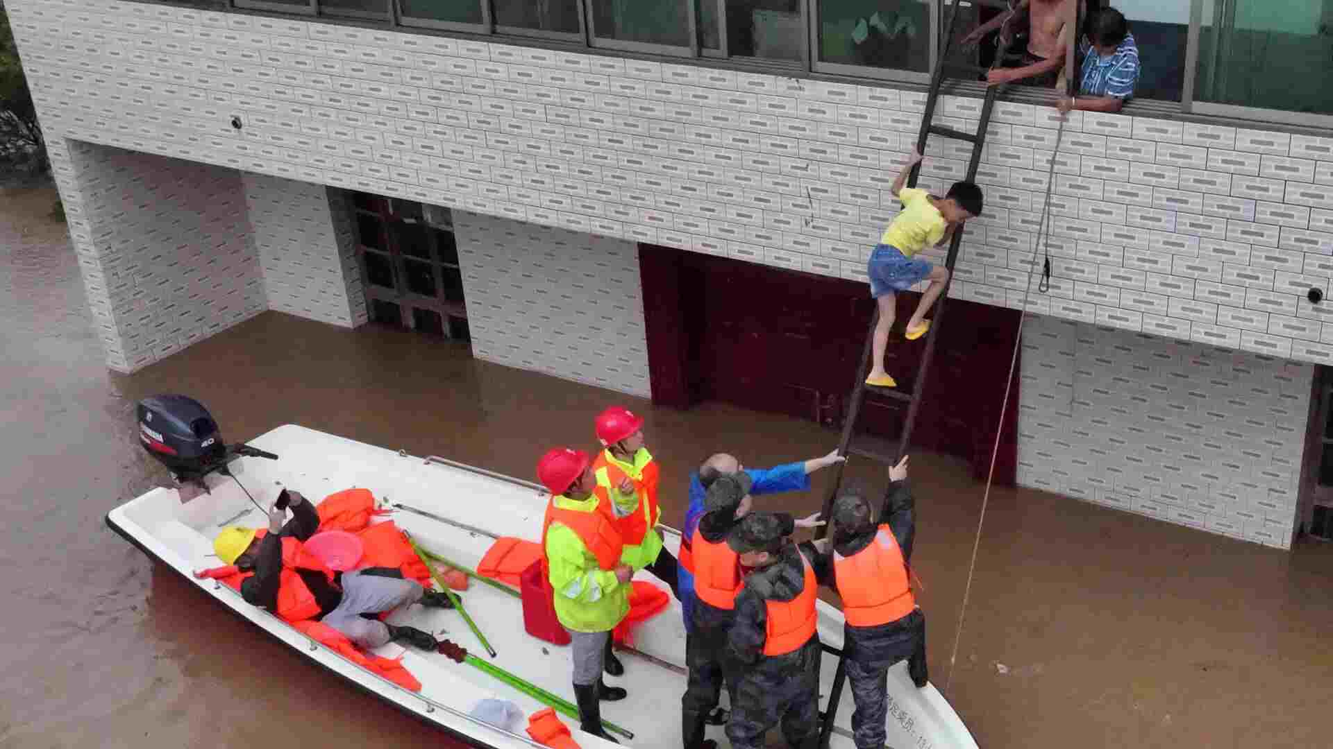 Typhoon Gaemi Causes Severe Flooding In Hunan, China, Resulting In 30 Deaths