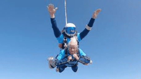 102-Year-Old UK Woman Skydives