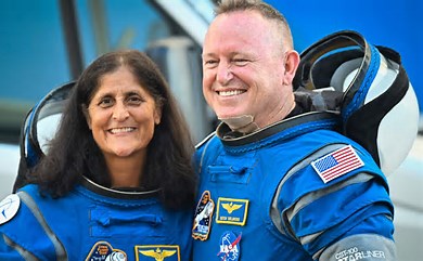 SpaceX Dragon Capsule Docks with Space Station, Ready to Bring Home Sunita Williams