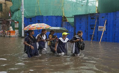 Cyclone Asna: Red alert for Karnataka, IMD forecasts heavy rain for Gujarat