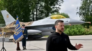 Zelenskyy Dismisses Ukraine’s Air Force Chief After Fatal F-16 Crash Amid Escalating Conflict