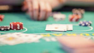 Poker and the female mind: How women excel in this mental sport