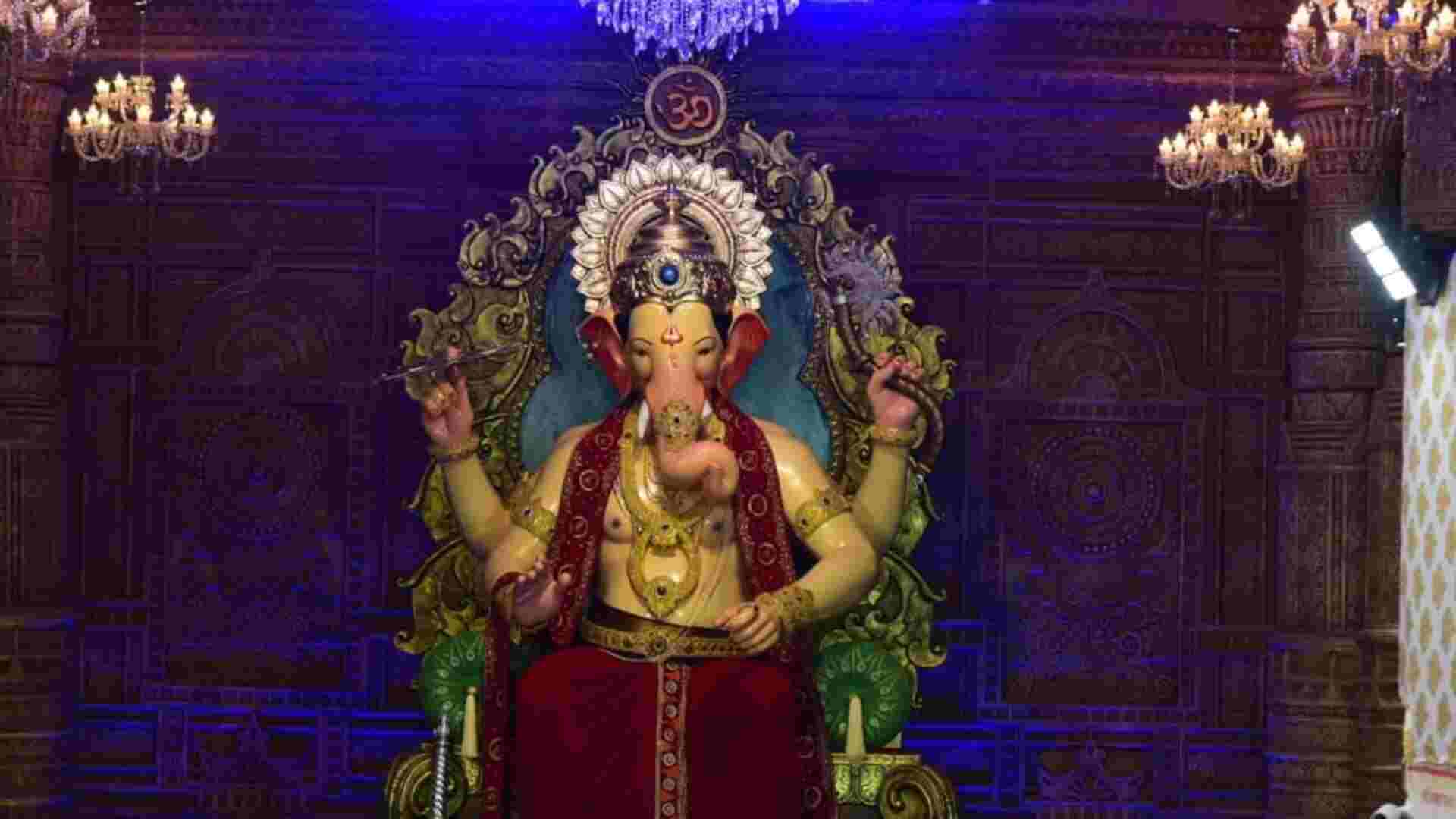 Lalbaugcha Raja Unveiled