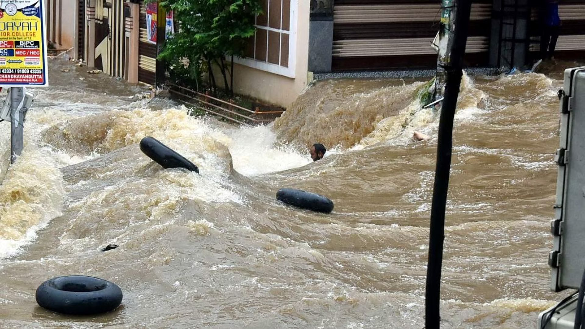 Devastating Rains in Telangana and Andhra Pradesh Leave 24 Dead, 5 Missing