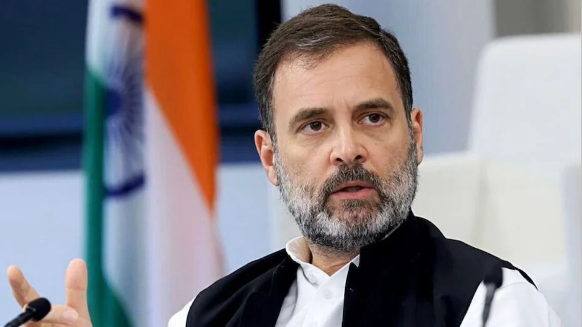 Congress hits back at BJP for targeting Rahul, asks why PM Modi gave clean chit to China