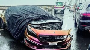 BMW-Mercedes Race on Bandra-Worli Sea Link Leads to Major Accident, Traffic Chaos