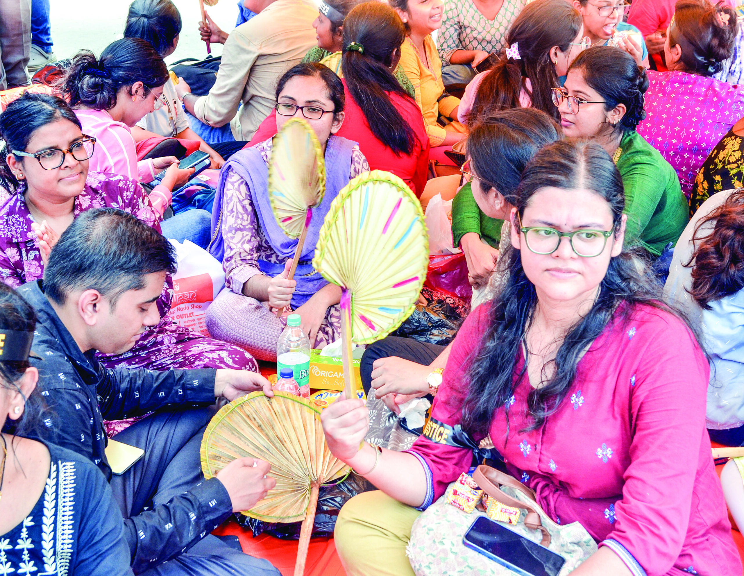 No breakthrough in stand-off between doctors, Bengal govt