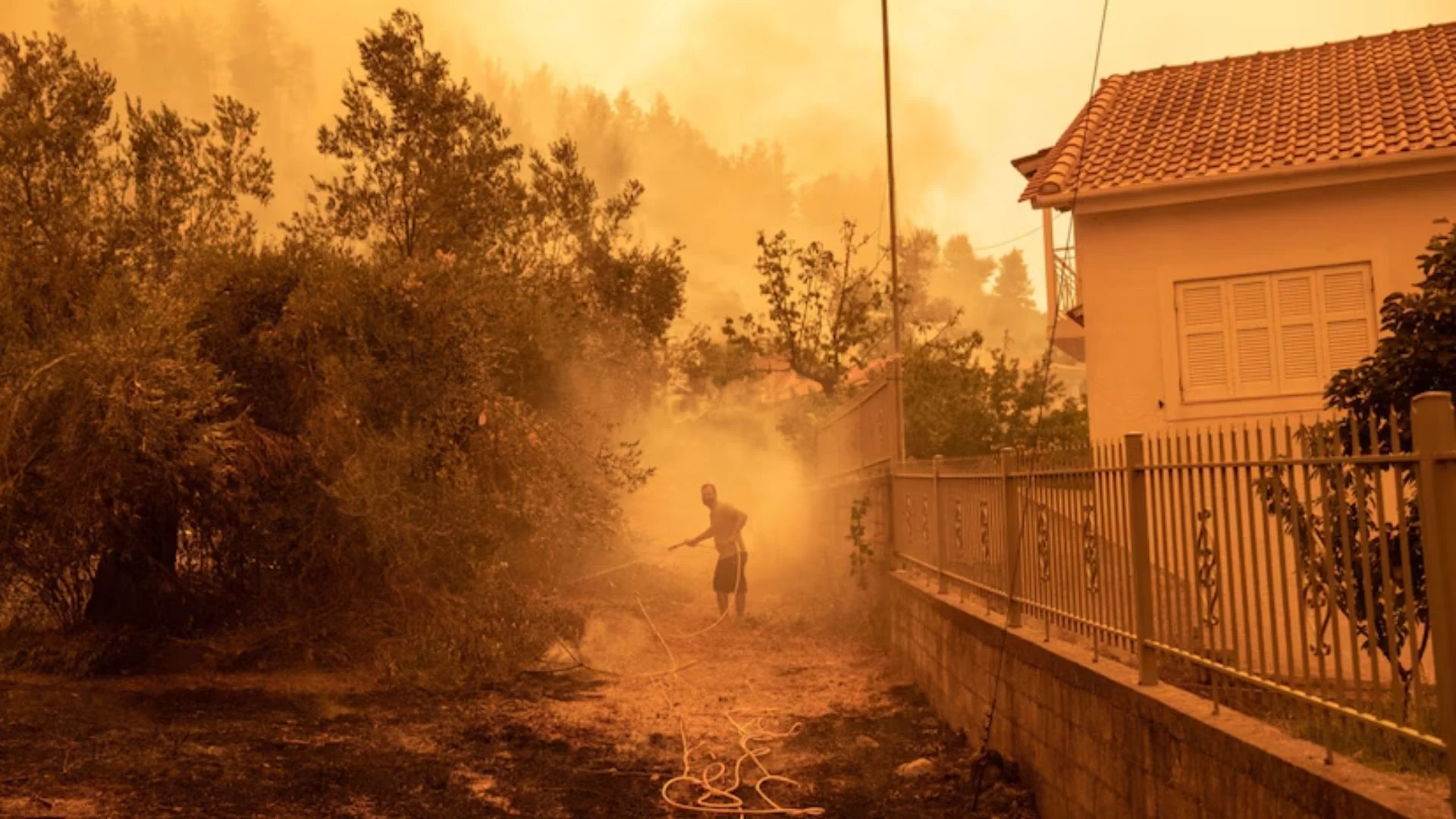 Iran’s Heat Index May Set New Global Record Amid Alarming Climate Trends