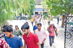 Transportation crisis seen at Sindhi Camp as CET exams begin