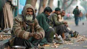 You Won’t Believe How Much Beggars Earn Monthly In Lucknow!